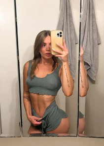 Фото проститутки Карина №3 в городе Сургут